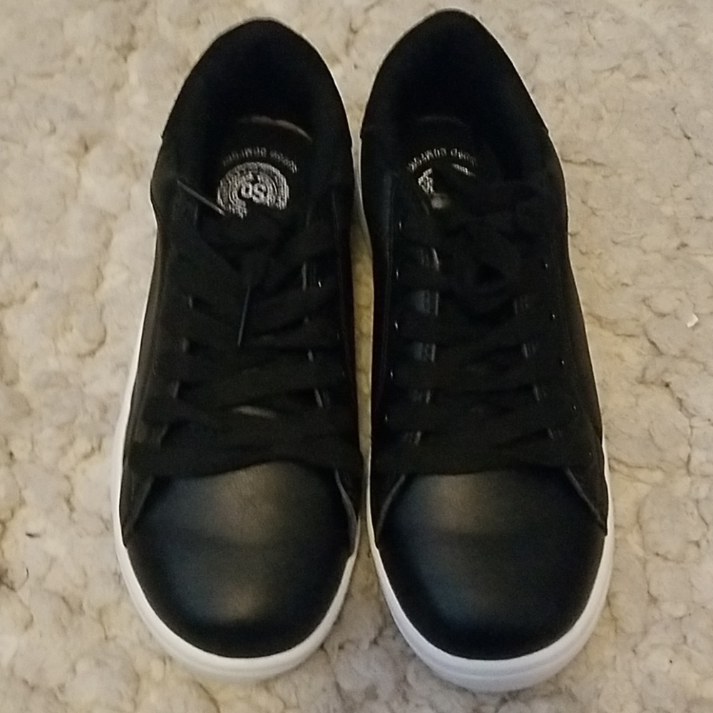 Fashion shoes